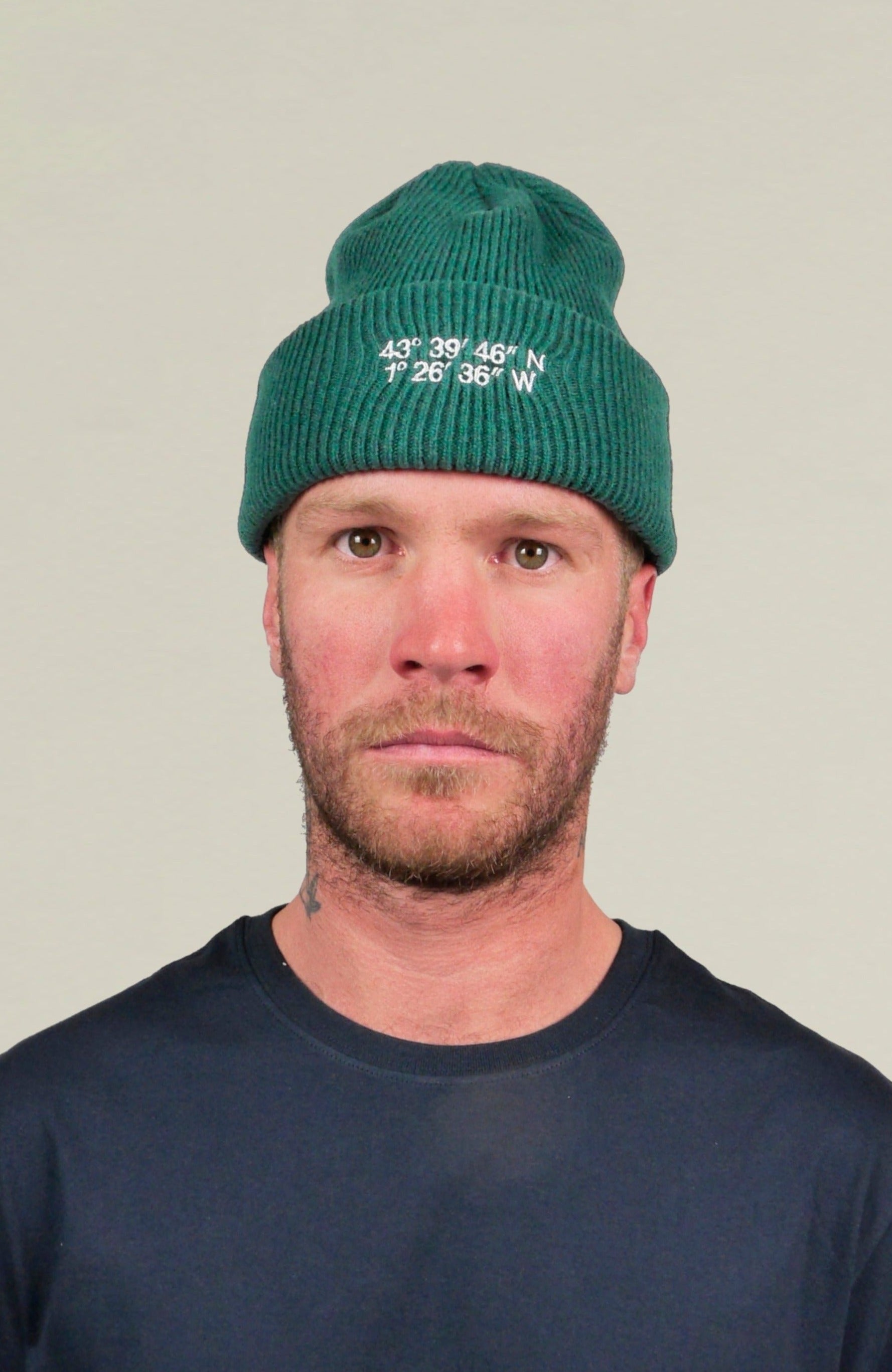 Beanie in wool "North" - Green/Blue