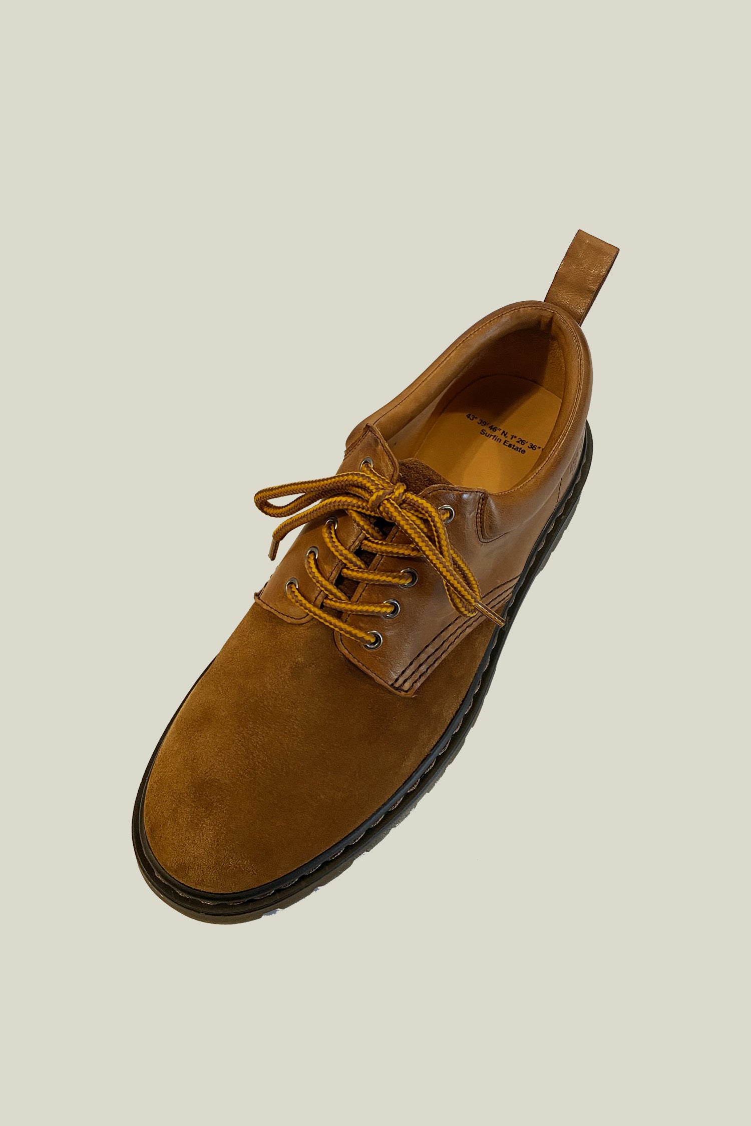 Chaussures en cuir marron à lacets